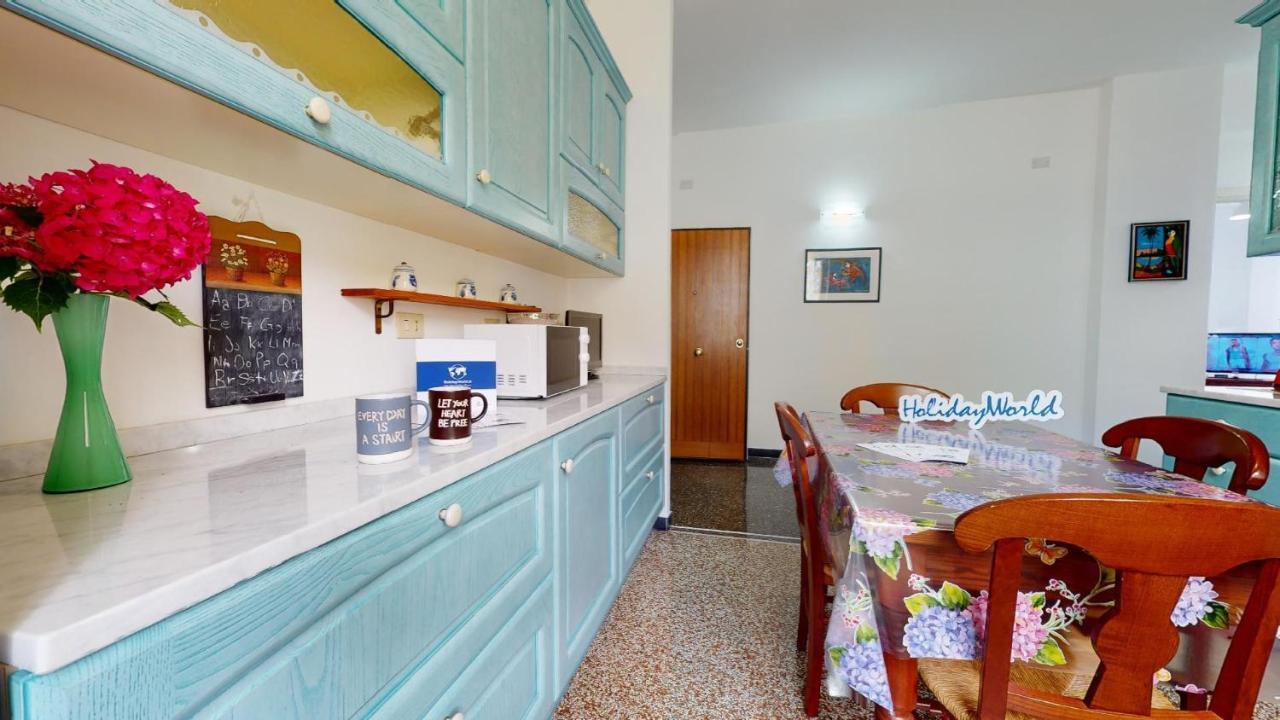House Azzurra By Holiday World Genoa Exterior photo