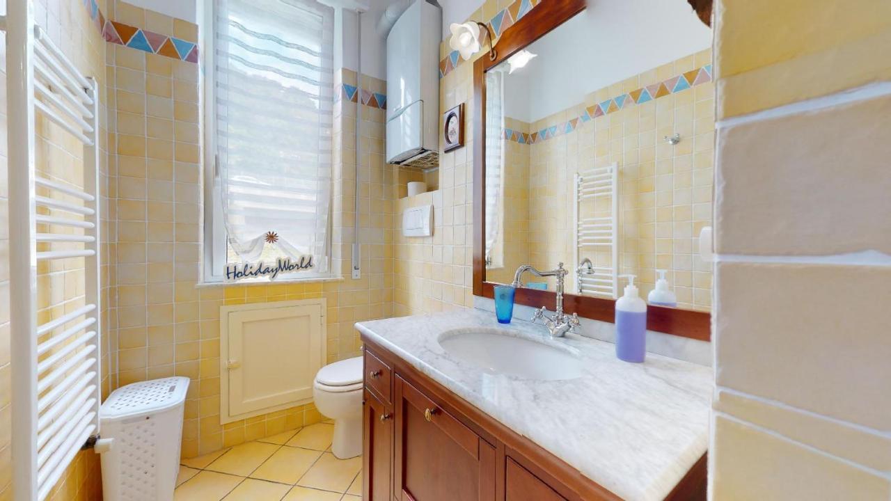 House Azzurra By Holiday World Genoa Exterior photo